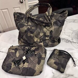 Camouflage Quilted Tote Bag Set